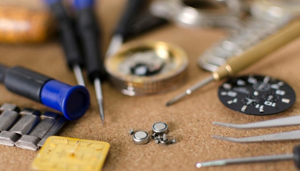 Changer la pile de votre montre à Chambéry