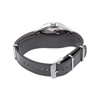 Montre Orient RA-AC0Q07V10B Automatique Lilas 40 mm – Sport Chic Étanche 200 m vue bracelet